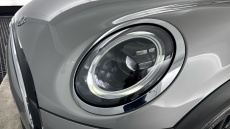 MINI Hatchback 1.5 Cooper Classic Premium 5dr Auto Petrol Hatchback